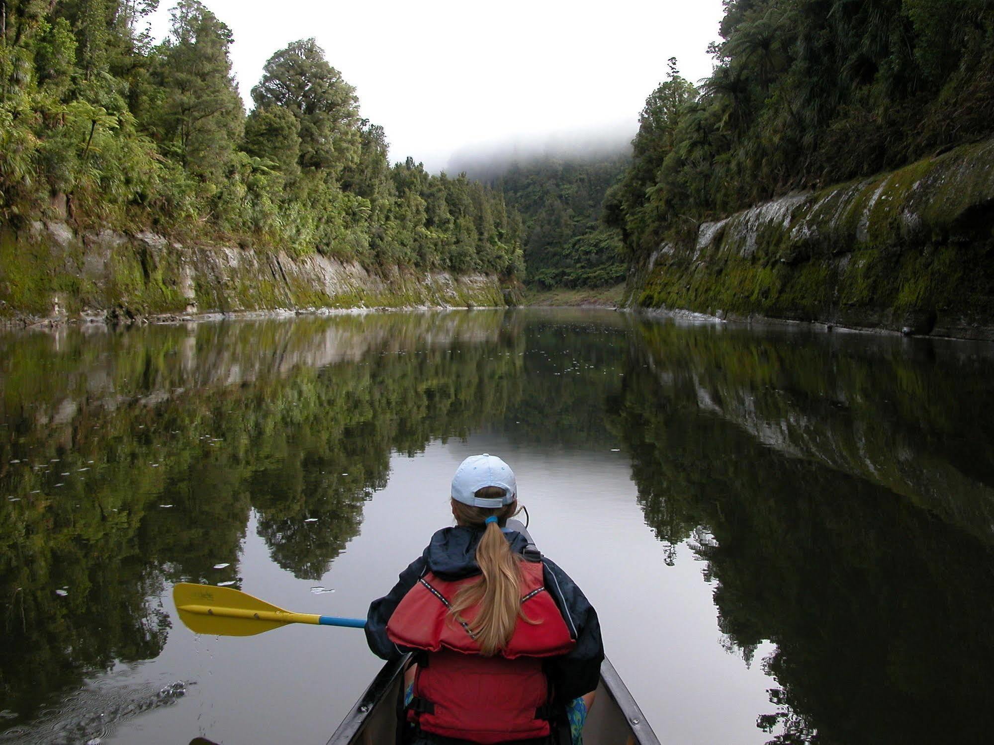 Canoe Safaris Lodge Ohakune Exterior photo